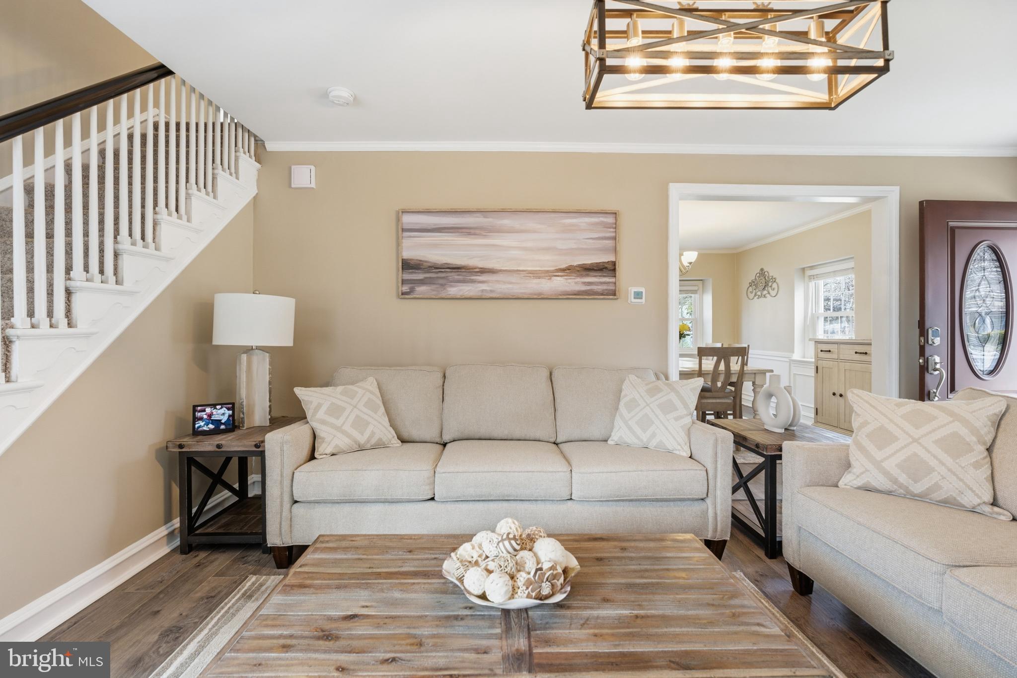 ARONIMINK ESTATES - Residential