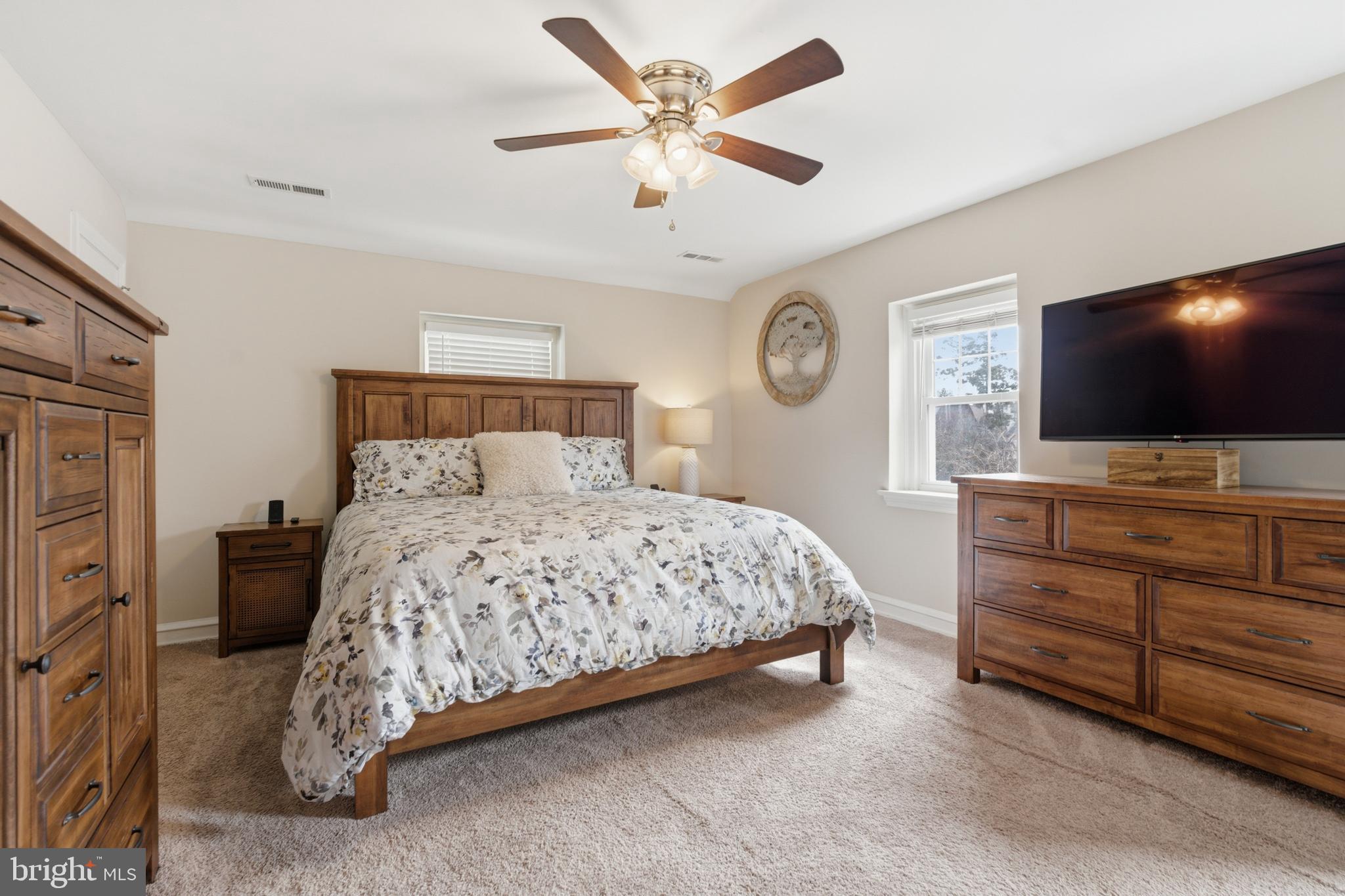 ARONIMINK ESTATES - Residential