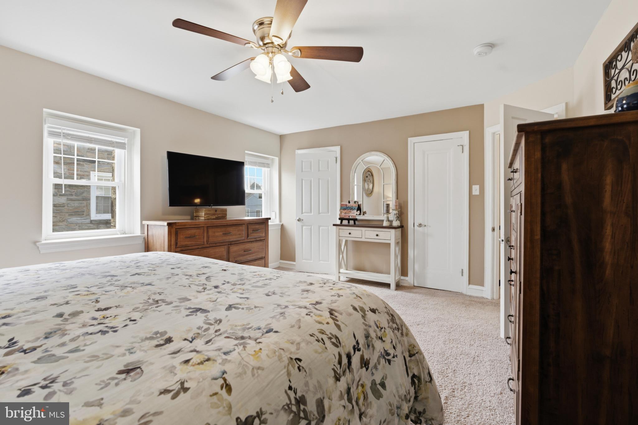 ARONIMINK ESTATES - Residential