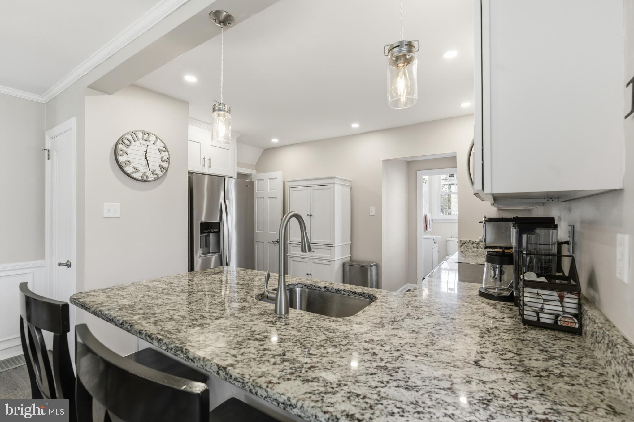 ARONIMINK ESTATES - Residential