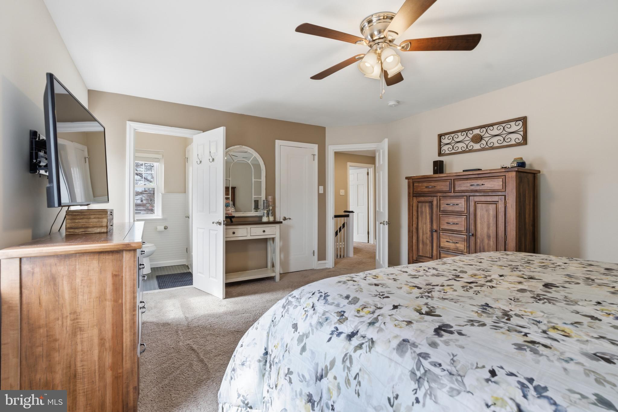 ARONIMINK ESTATES - Residential