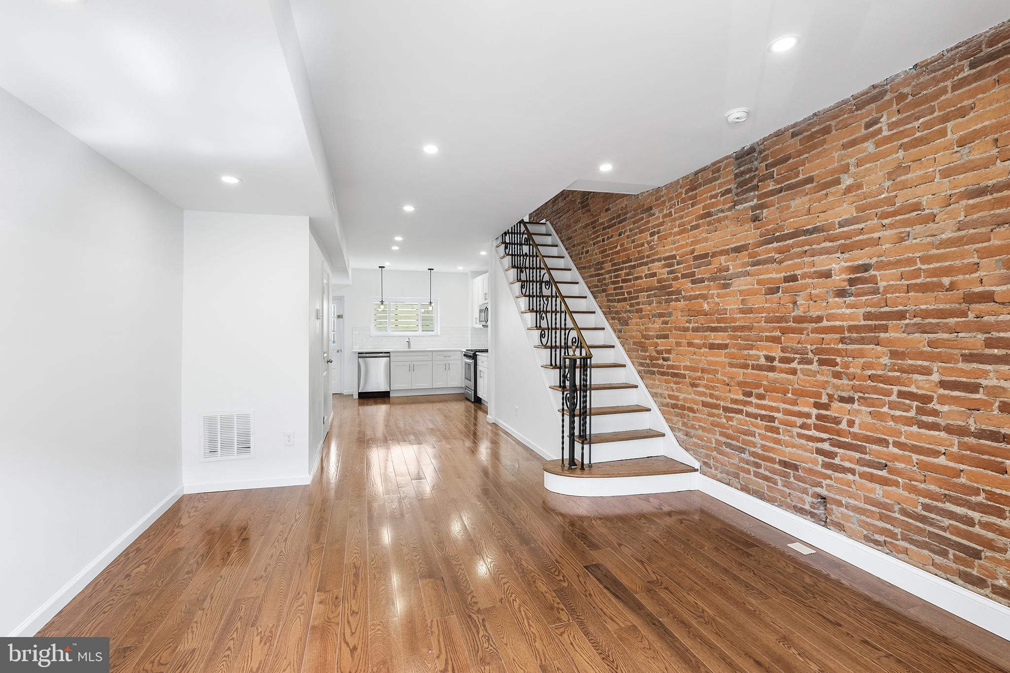 PASSYUNK SQUARE - Residential Lease