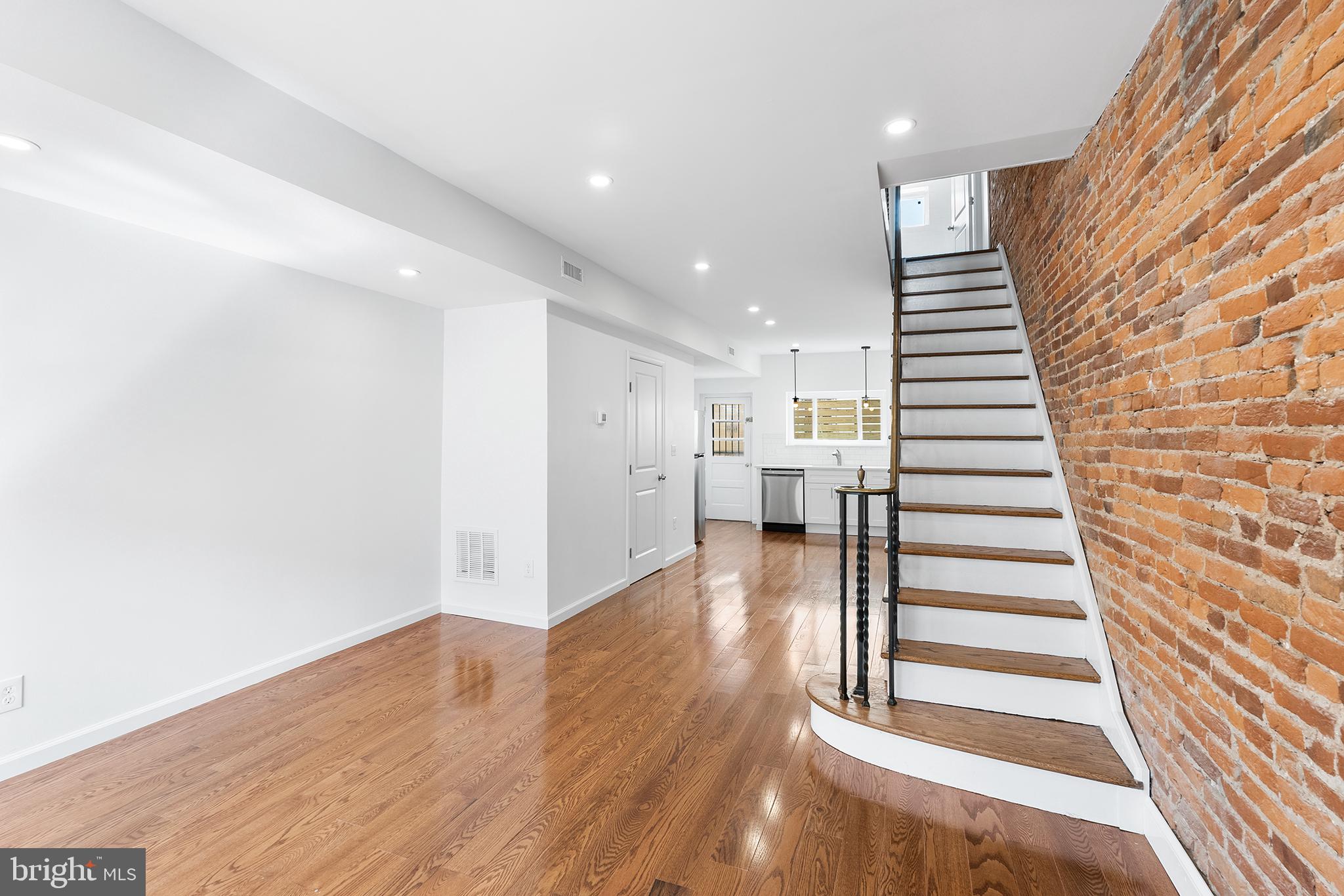 PASSYUNK SQUARE - Residential Lease