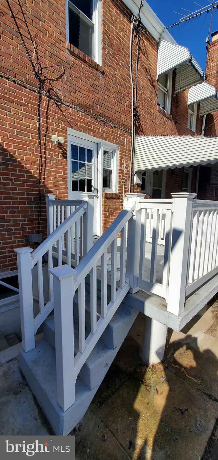 NORTH POINT VILLAGE - Residential Lease