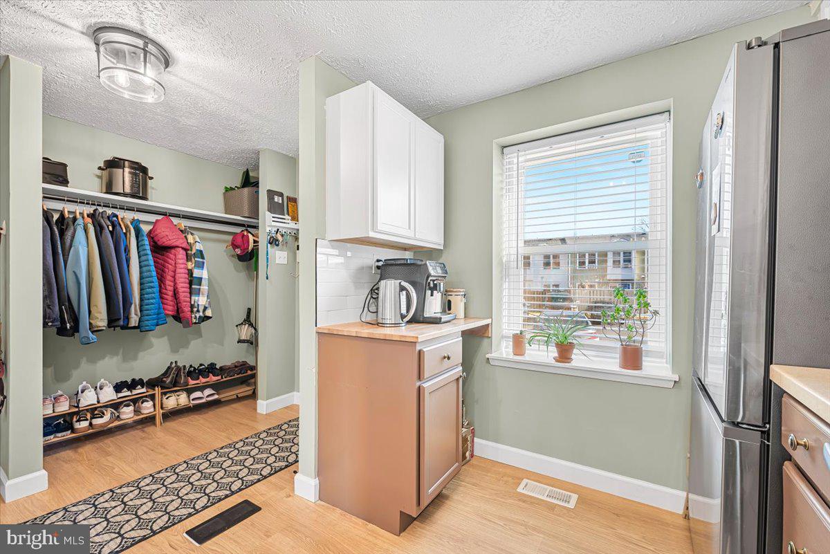 2819 SHEPPERTON TERRACE