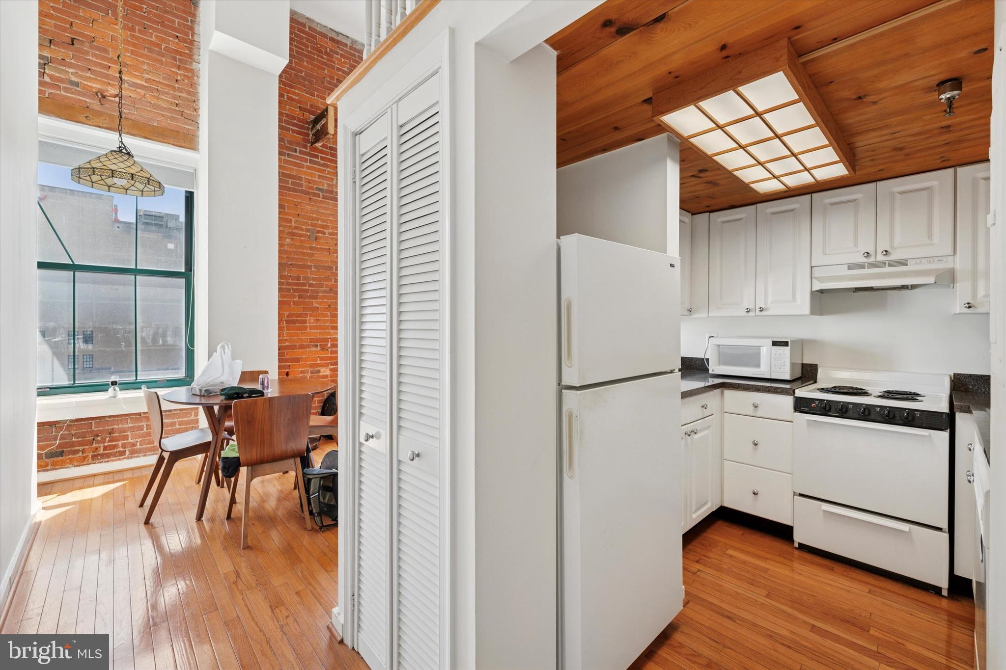 CHINATOWN - Residential
