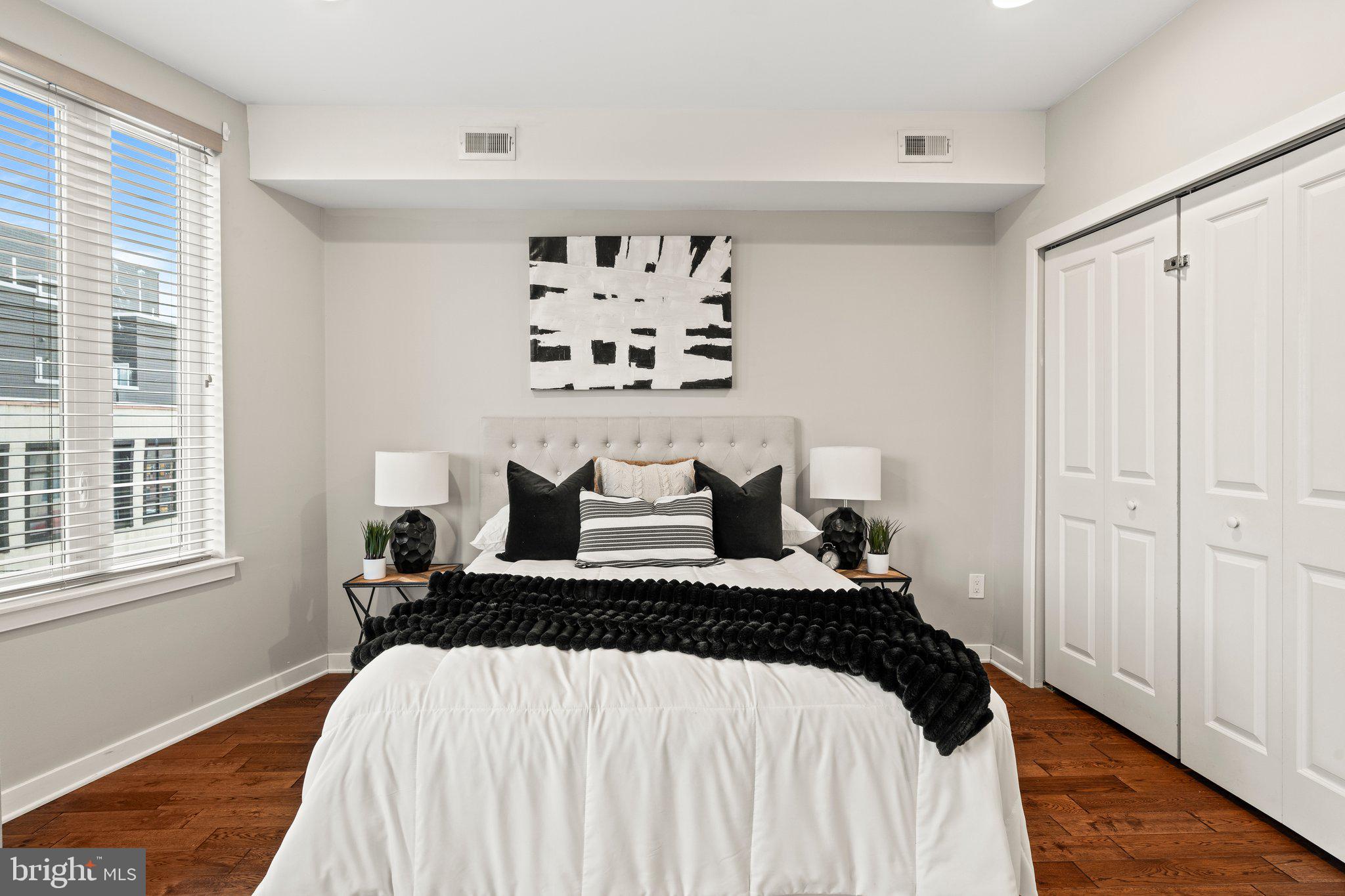 FRANCISVILLE - Residential Lease