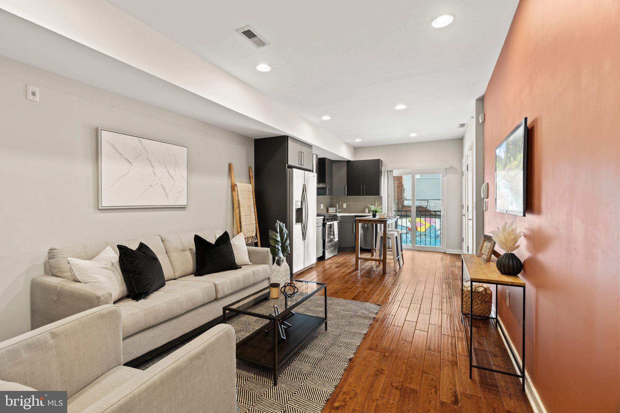 FRANCISVILLE - Residential Lease