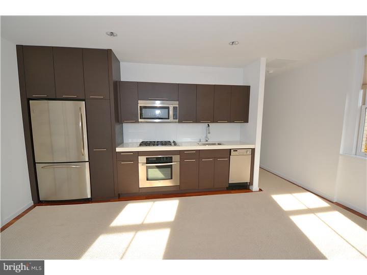 UNIVERSITY CITY - Residential Lease