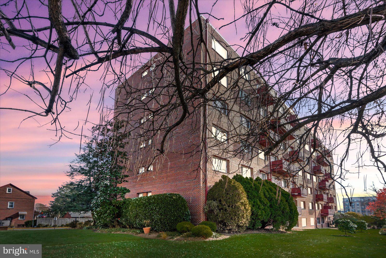 1830 COLUMBIA PIKE 115