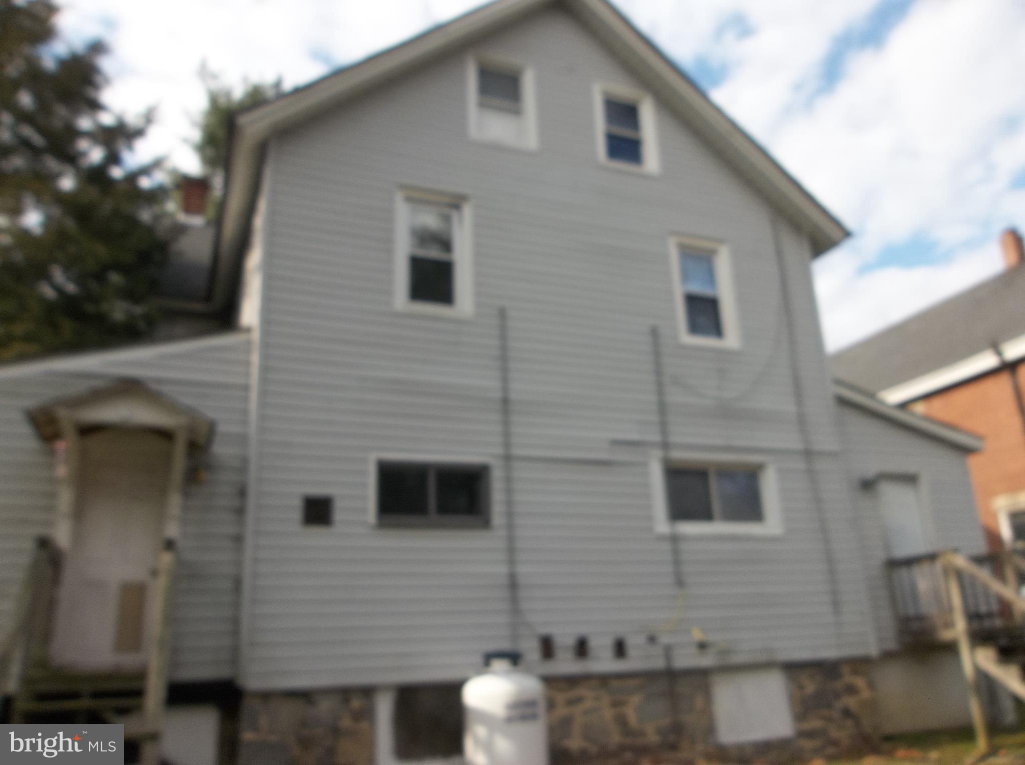 PERRYVILLE - Residential Income