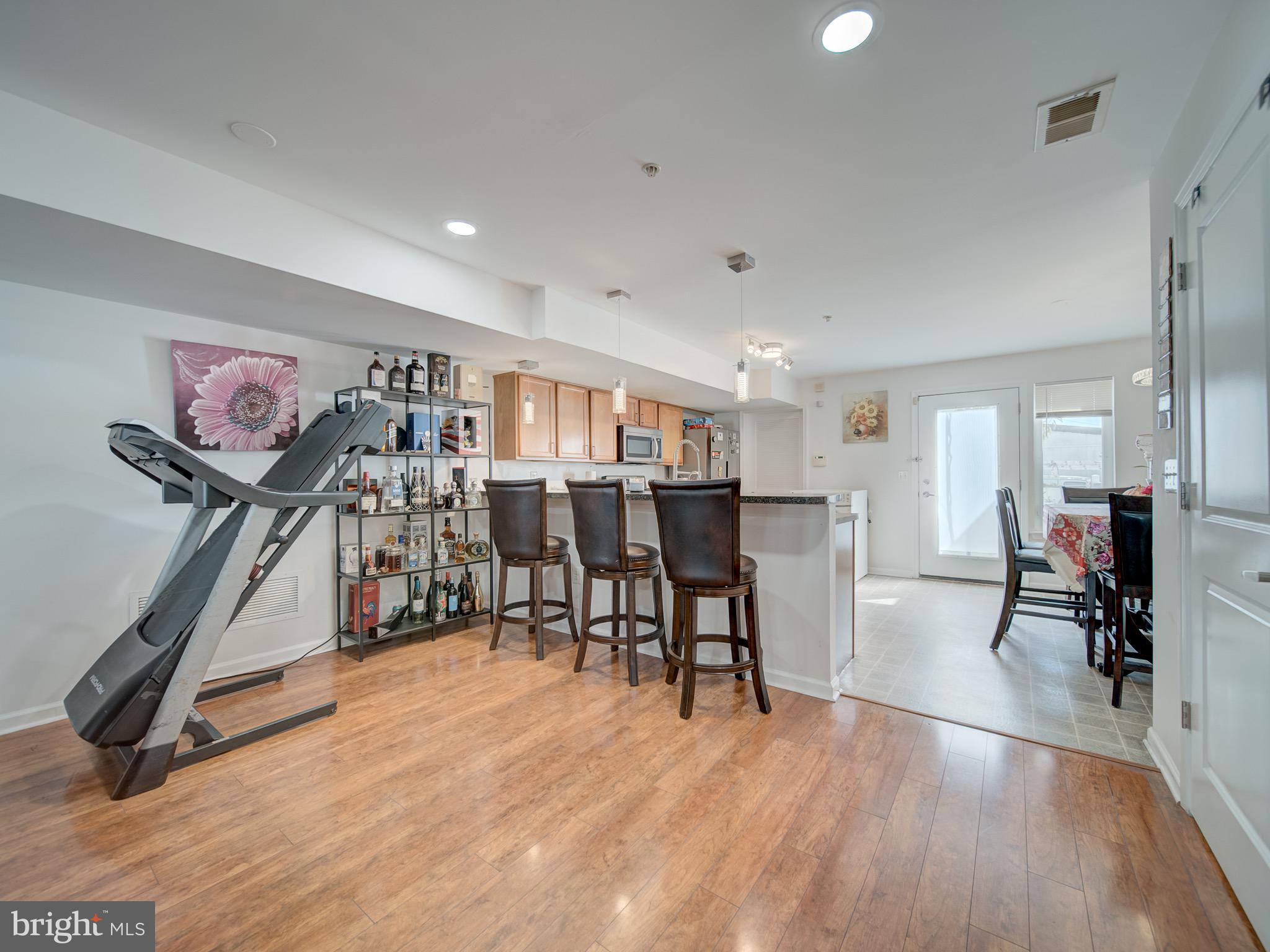 BROOKLYN - Residential
