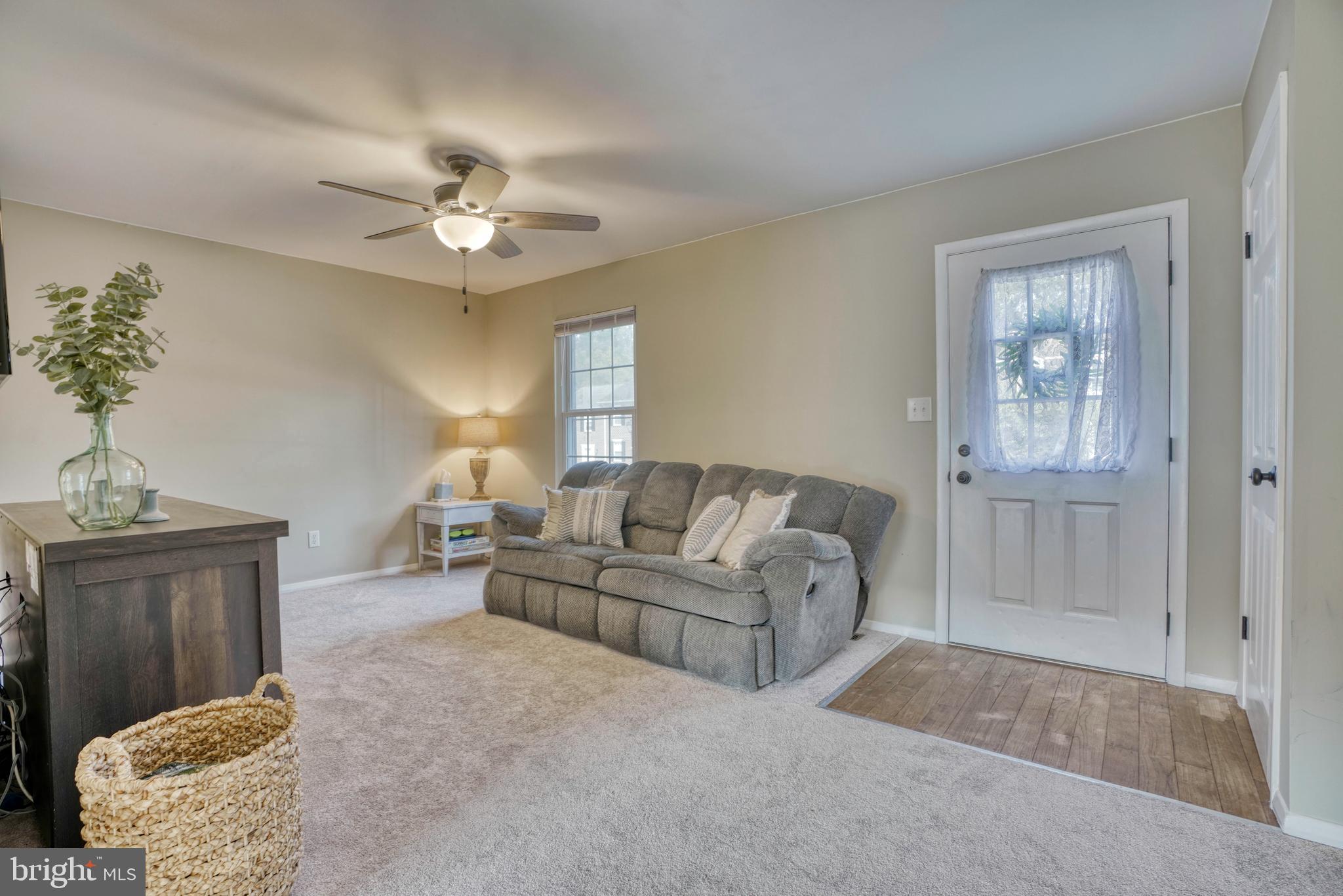 WOODSDALE MANOR - Residential