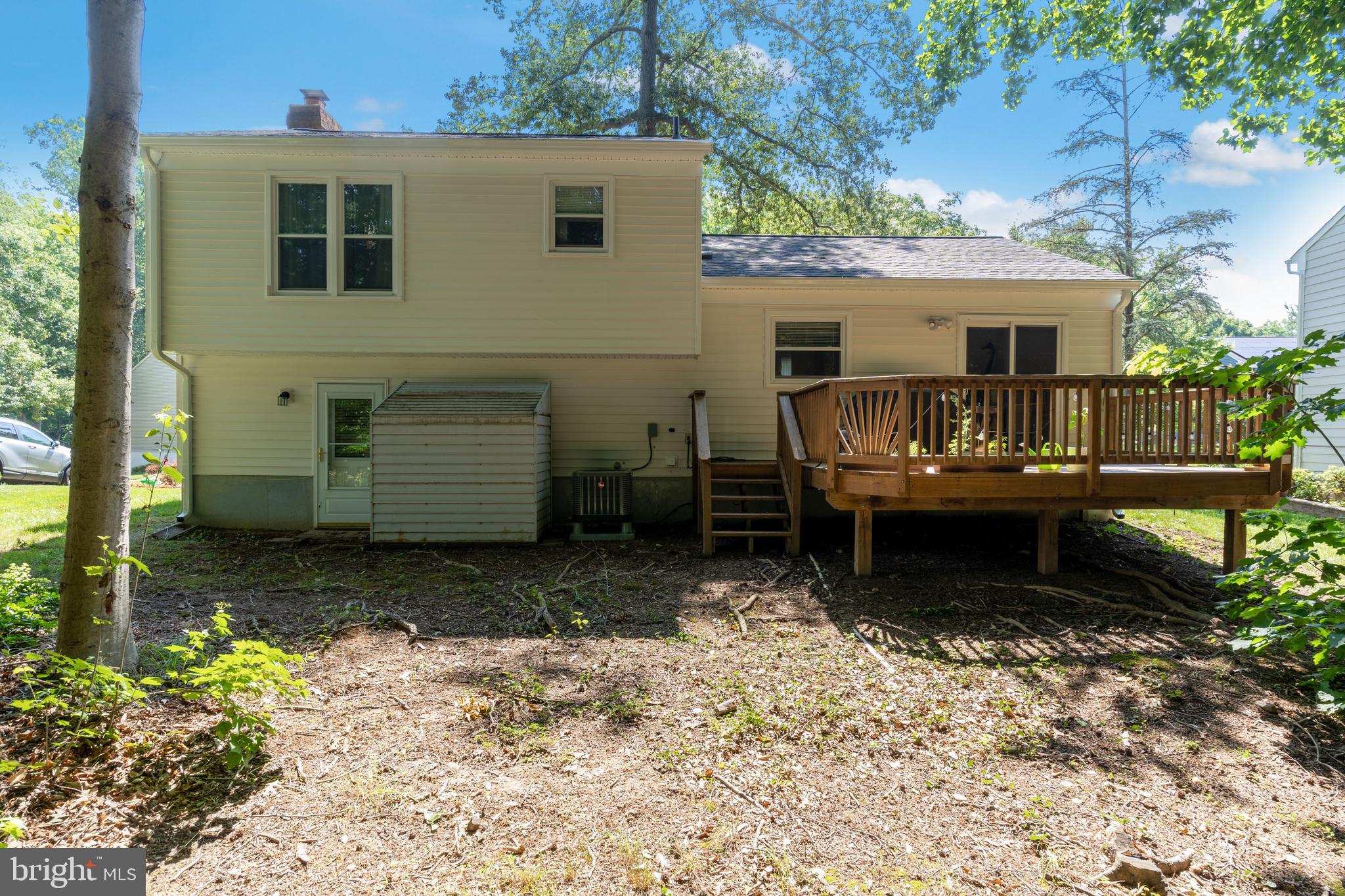 MONTPELIER WOODS - Residential Lease