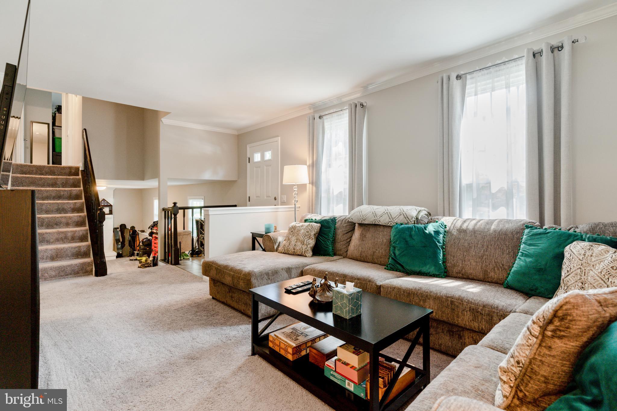 MONTPELIER WOODS - Residential Lease