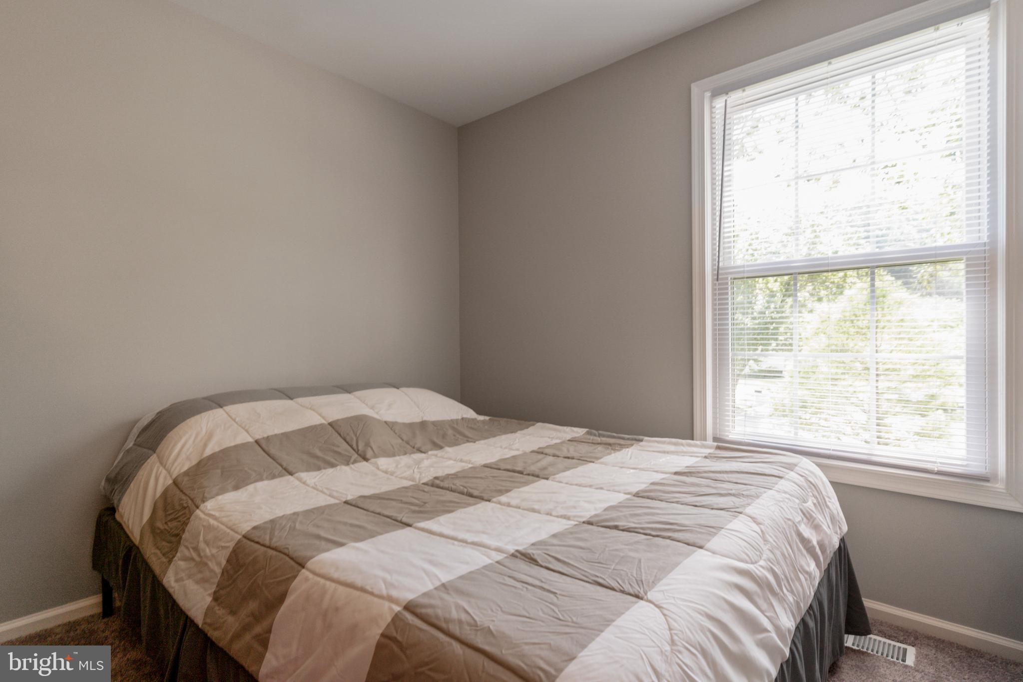 MONTPELIER WOODS - Residential Lease