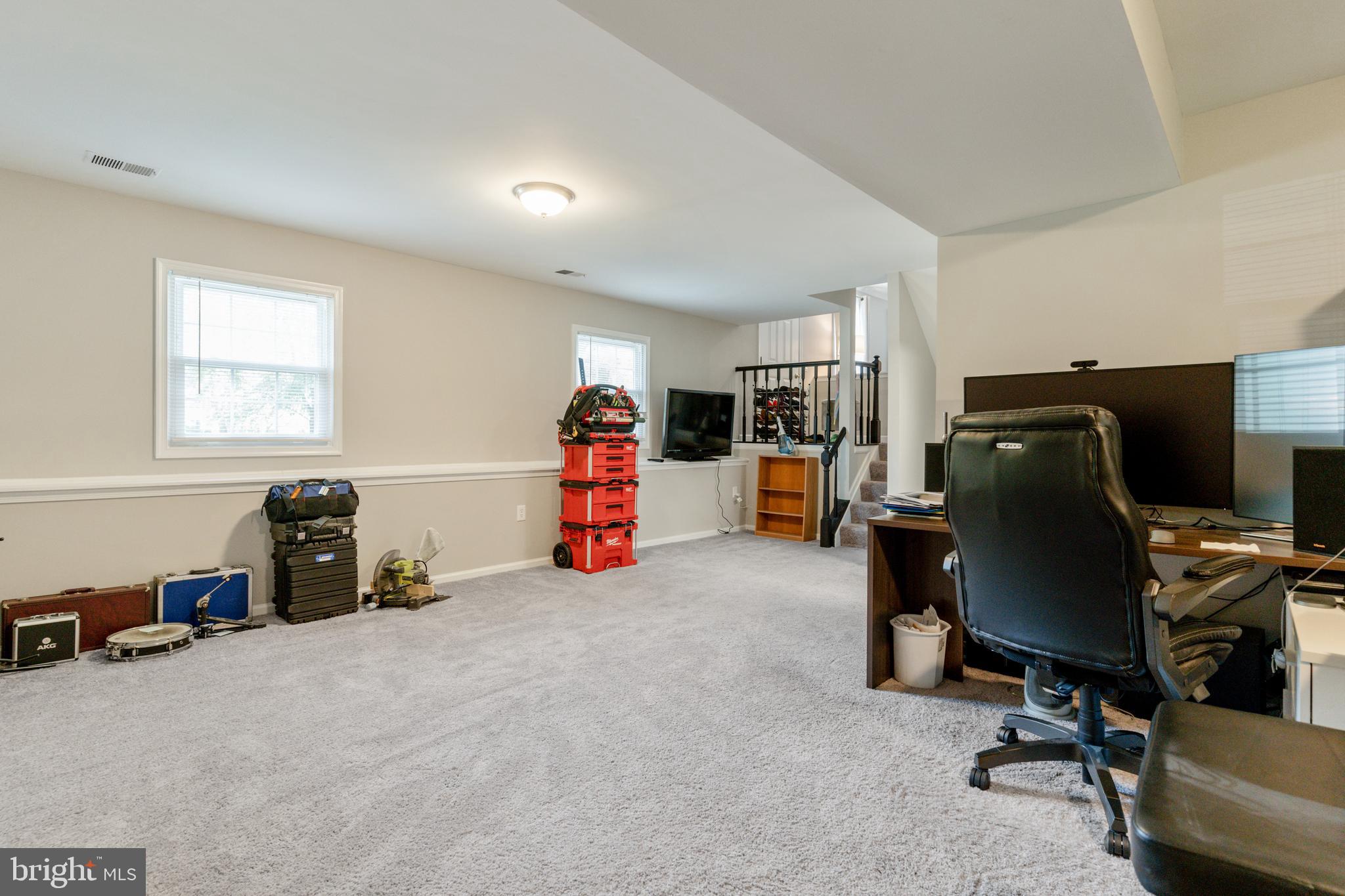 MONTPELIER WOODS - Residential Lease