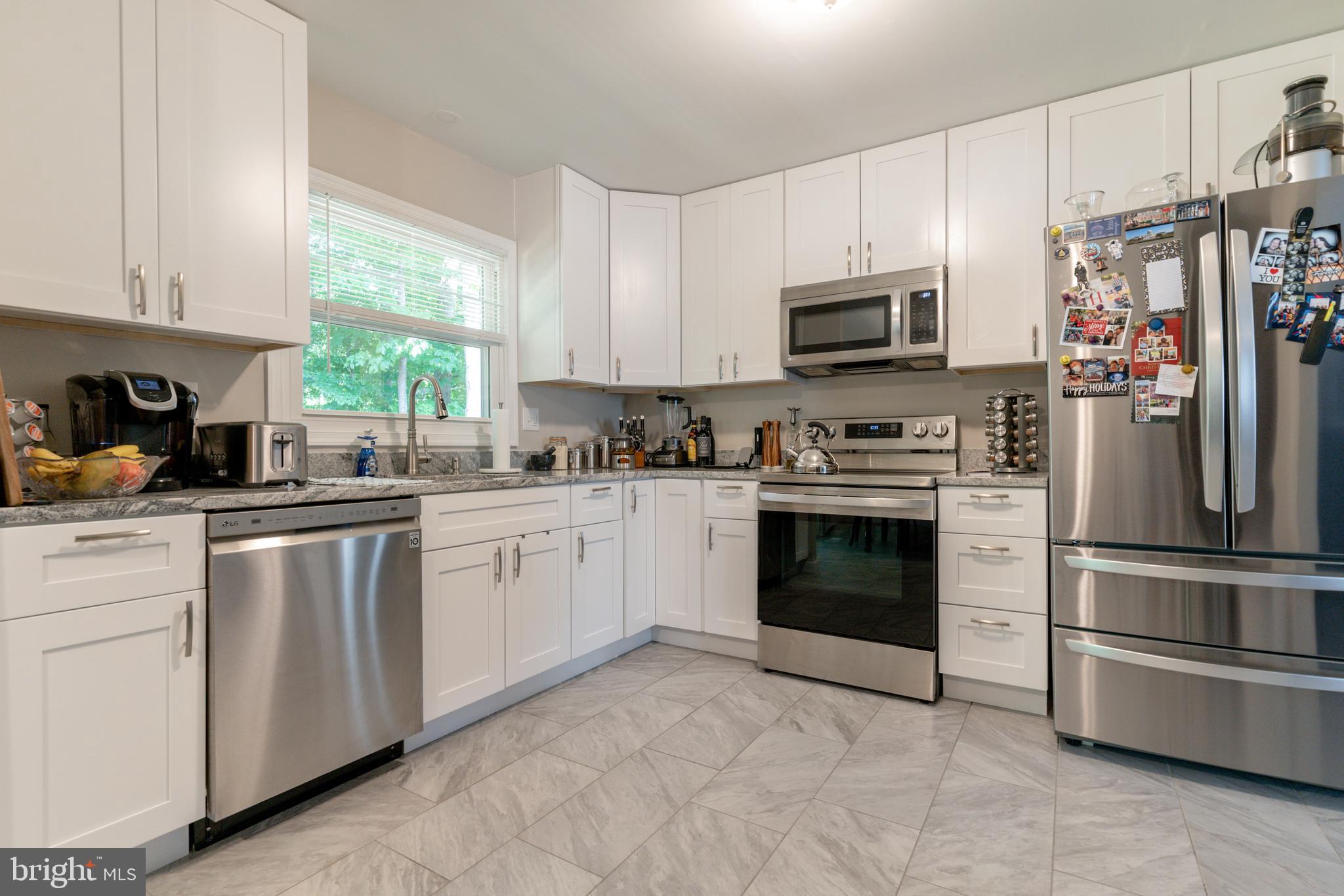 MONTPELIER WOODS - Residential Lease