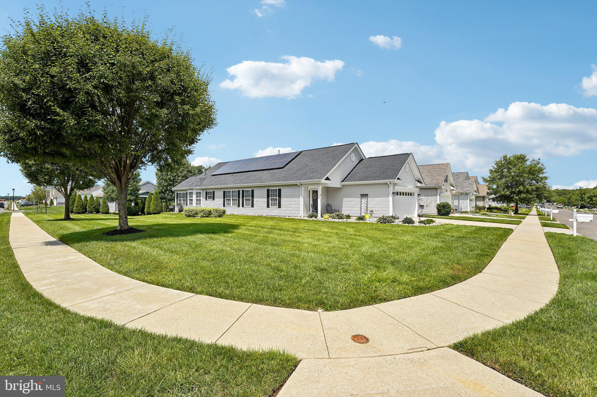 121 COTTAGE STREET