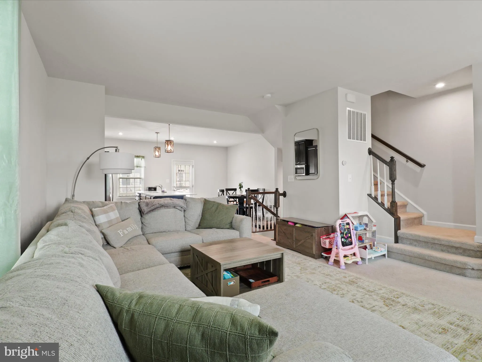 Bealeton, Virginia 22712, United States, 3 Bedrooms Bedrooms, ,3 BathroomsBathrooms,Residential,Active,187679