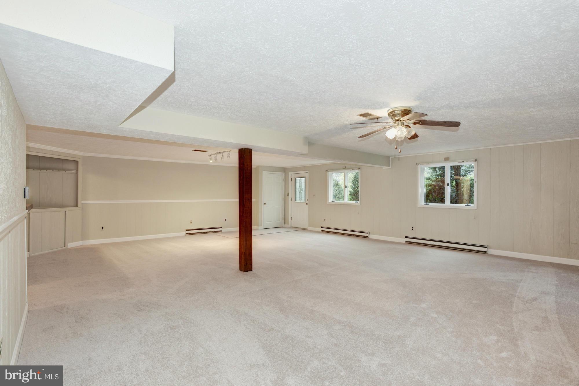 MEADOWBROOK VILLAGE - Residential