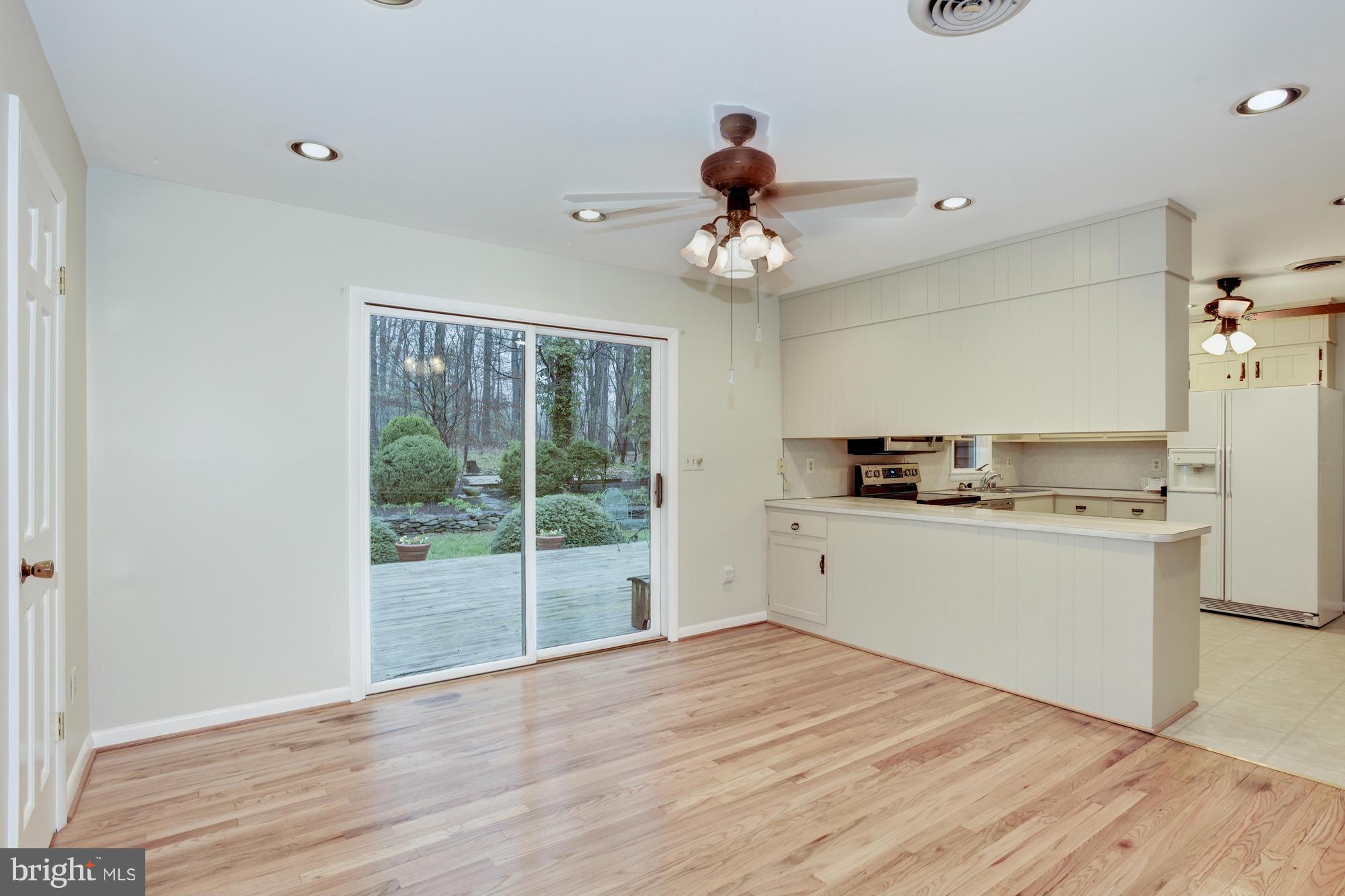 MEADOWBROOK VILLAGE - Residential