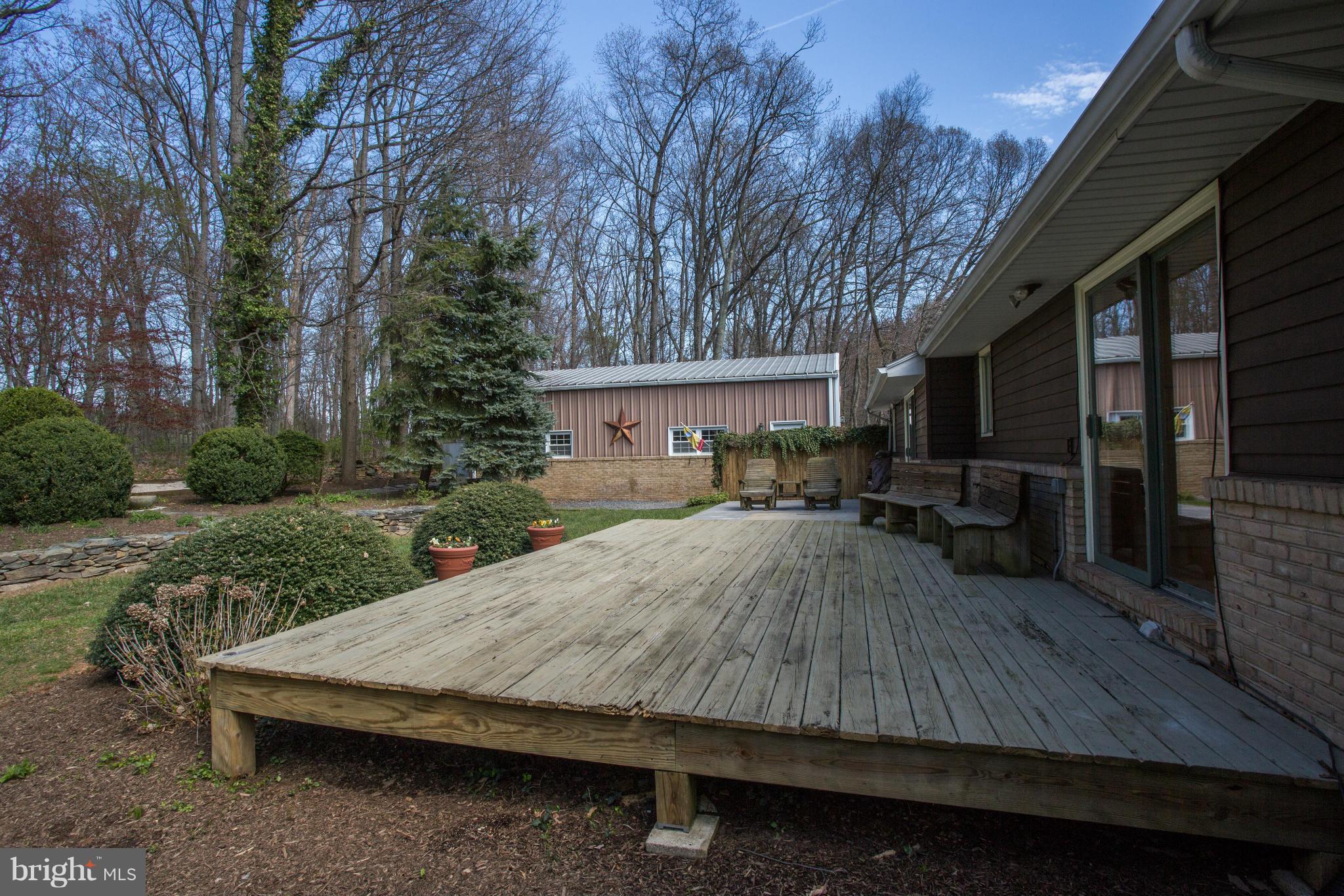 MEADOWBROOK VILLAGE - Residential