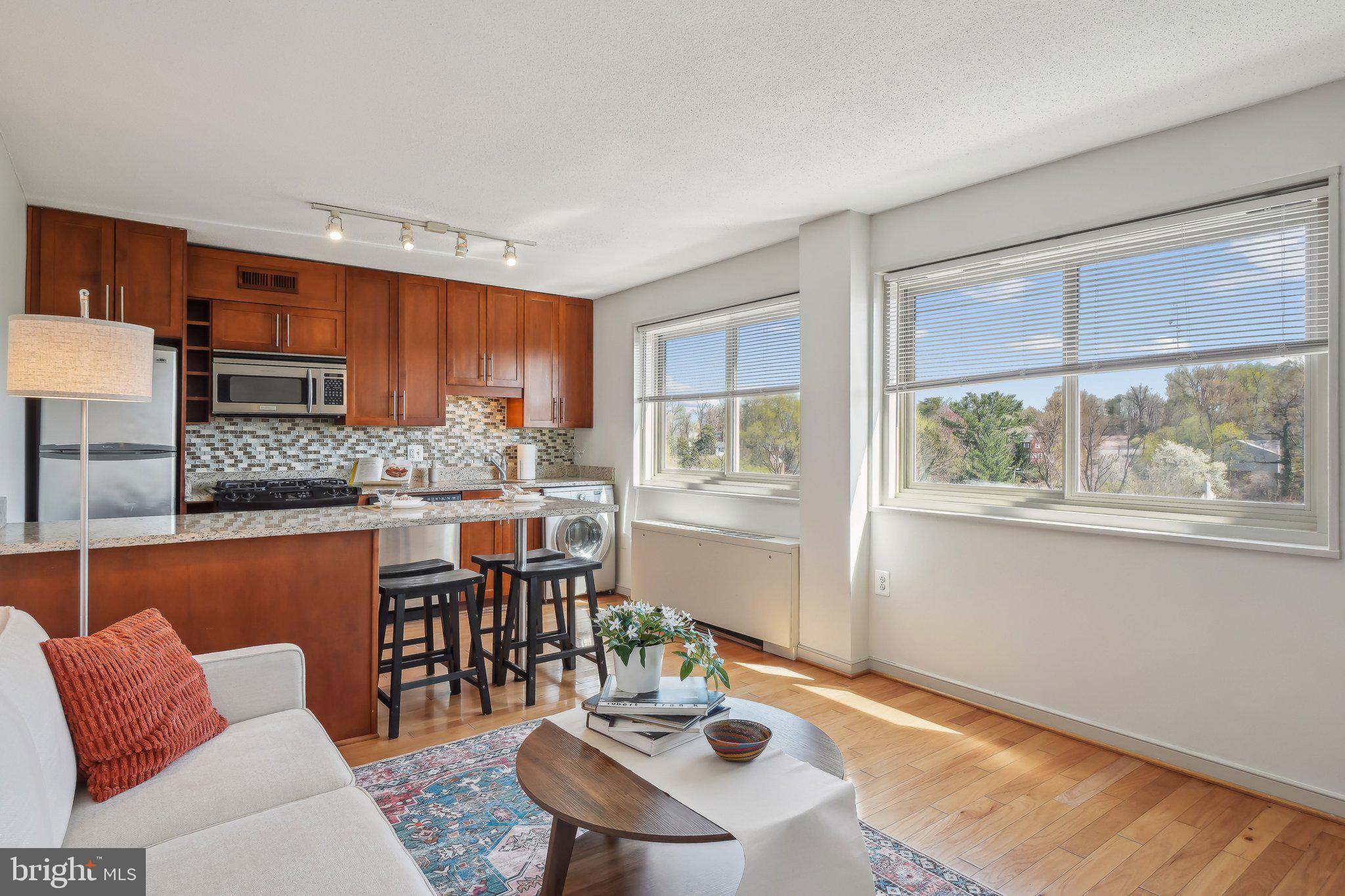 TAKOMA PARK - Residential