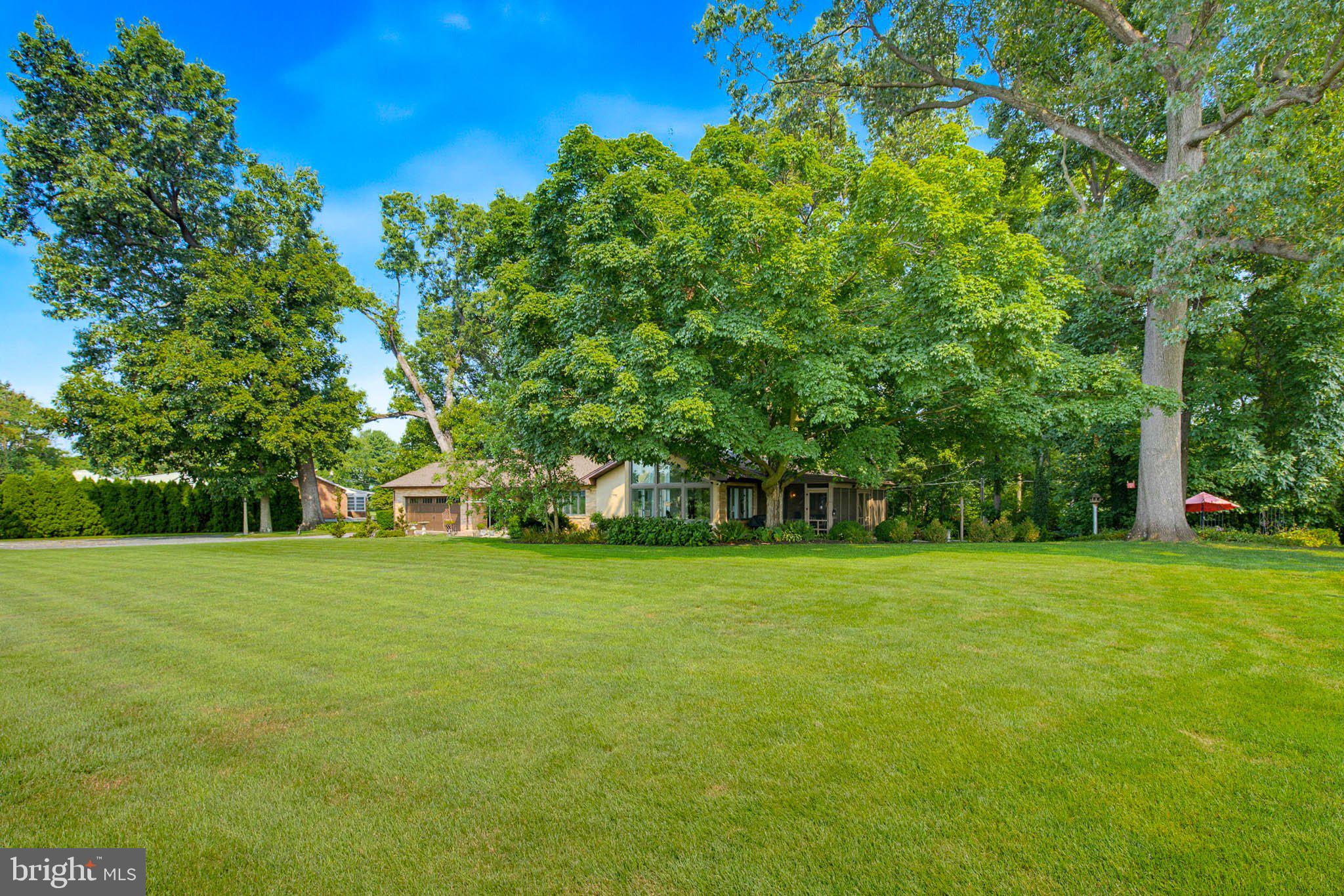 1772 BECKER ROAD