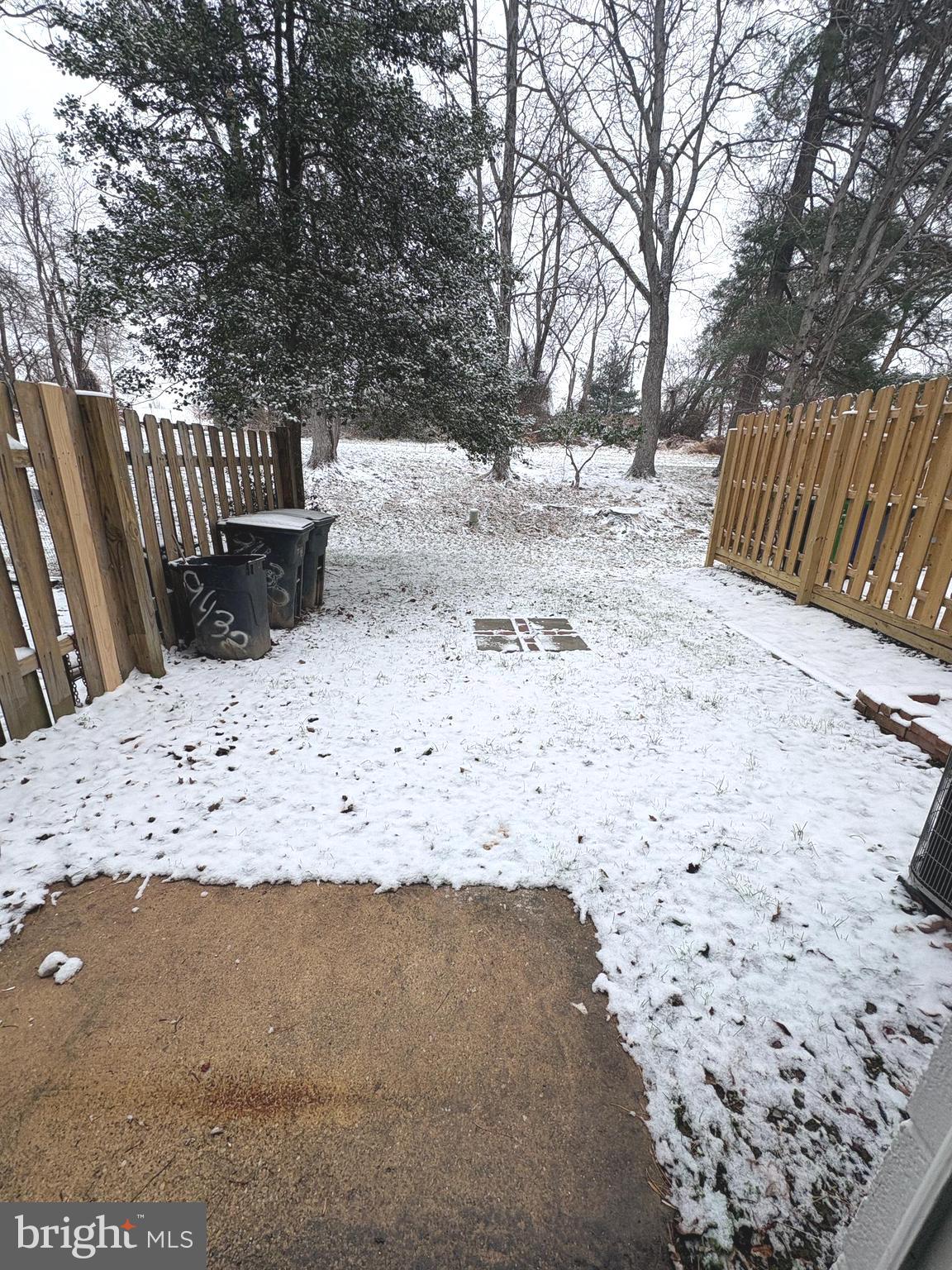 VILLAGE OF OAKLAND MILLS - Residential Lease