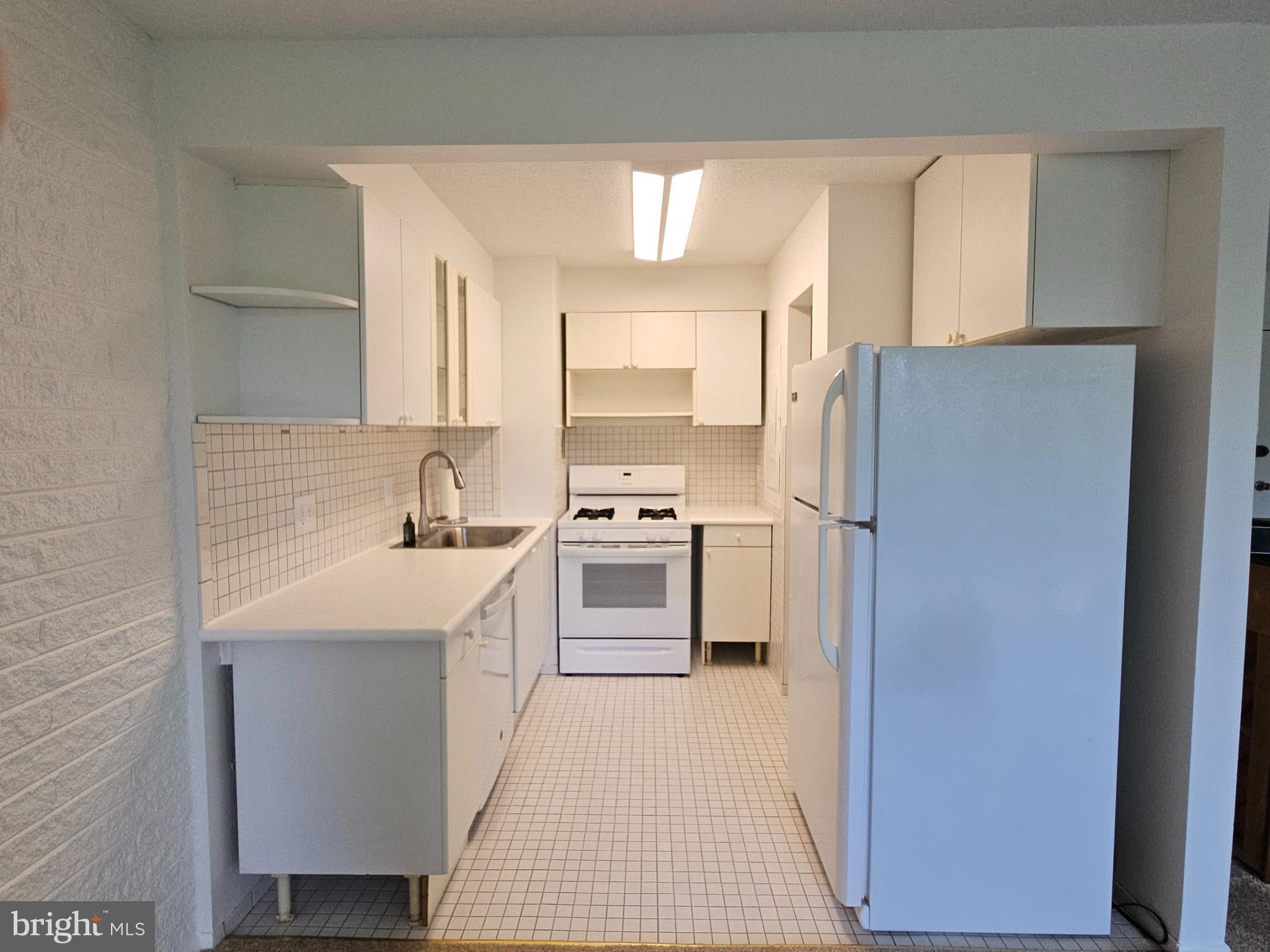 1828 METZEROTT ROAD 204