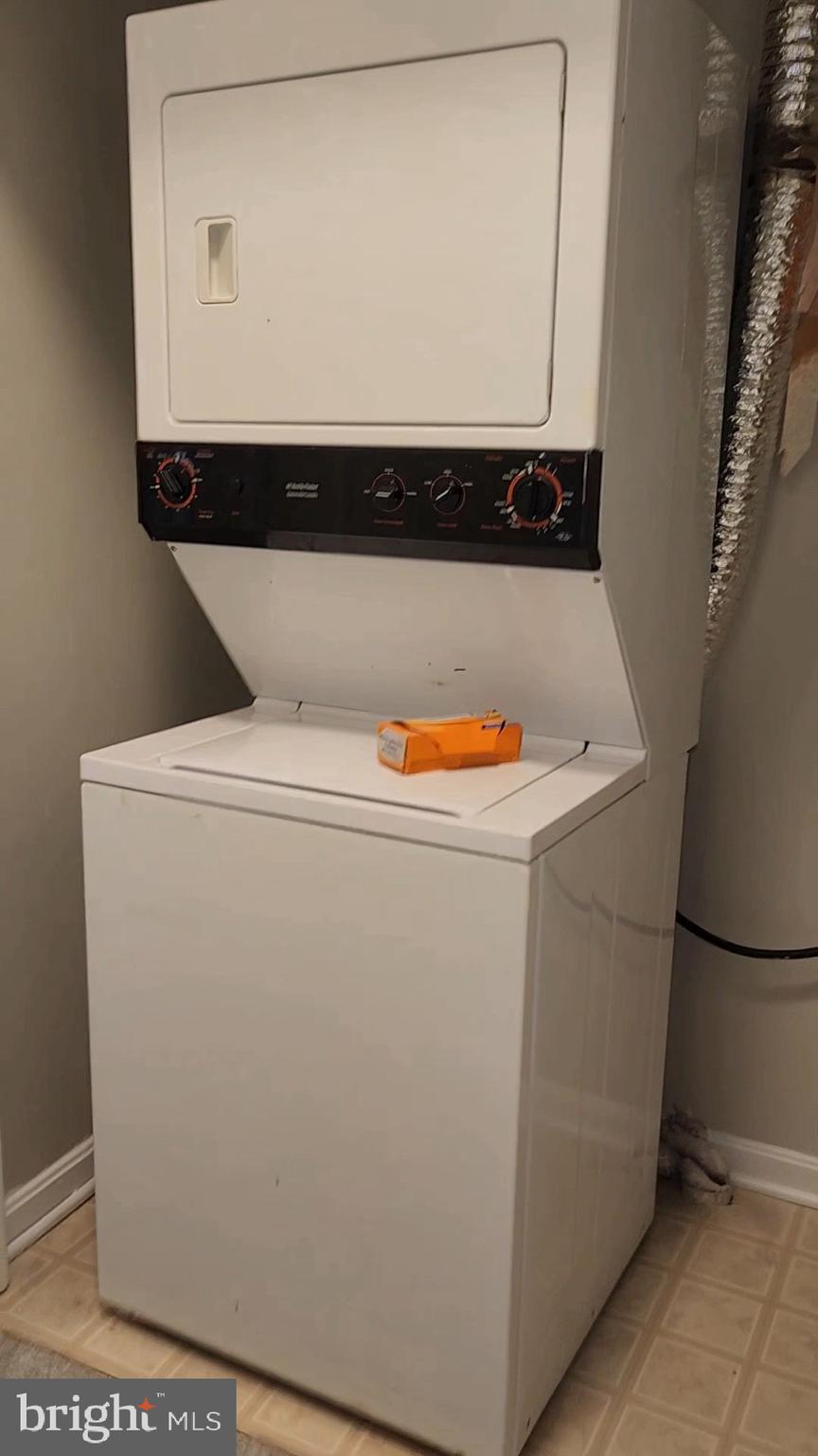 RANDOM HILLS - Residential