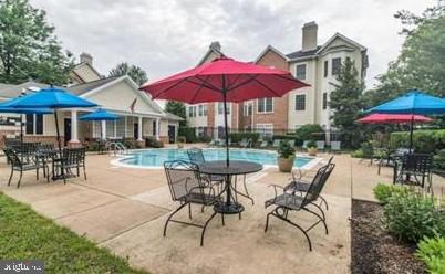 RANDOM HILLS - Residential