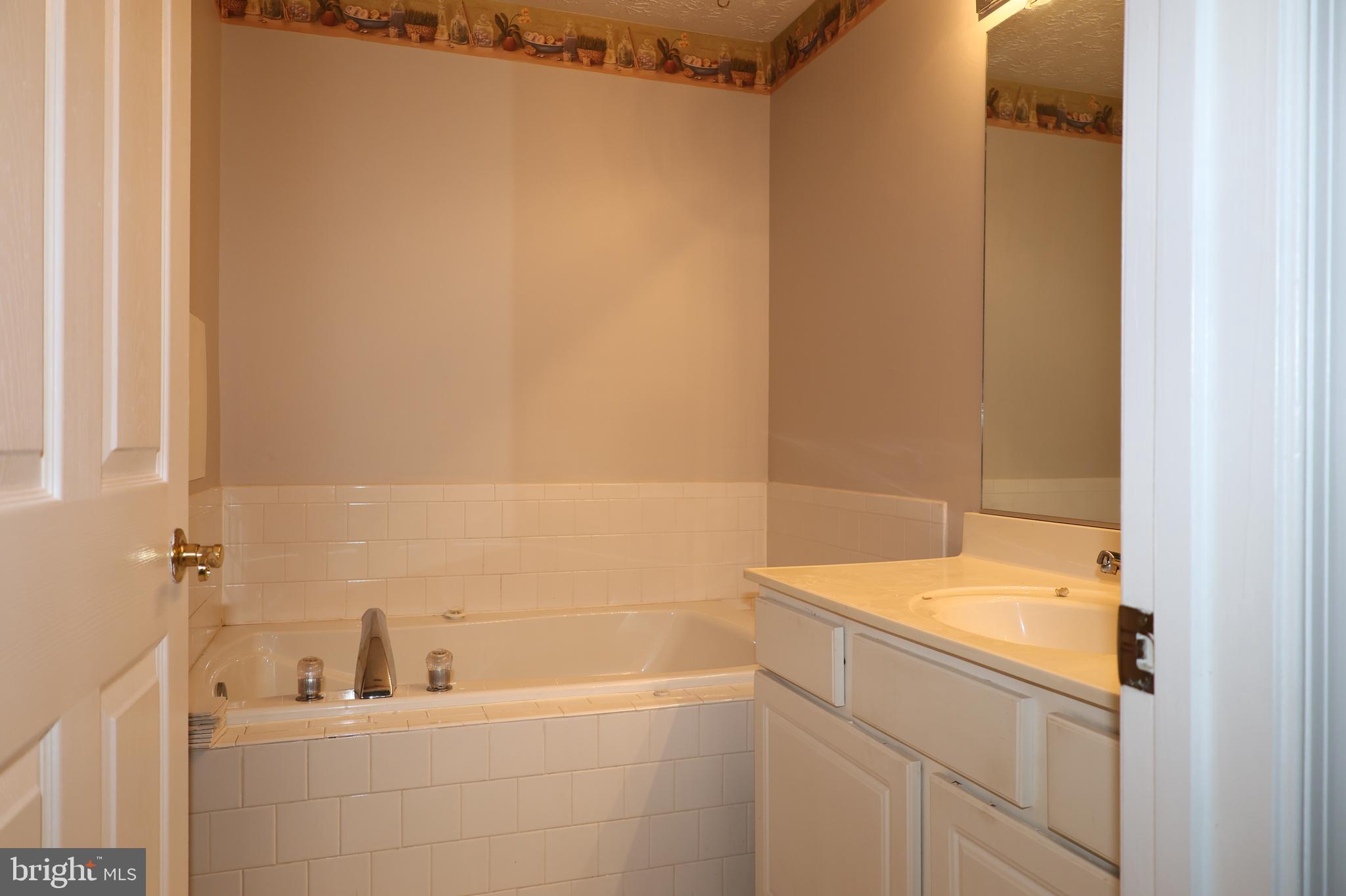 SPRING RIDGE - Residential