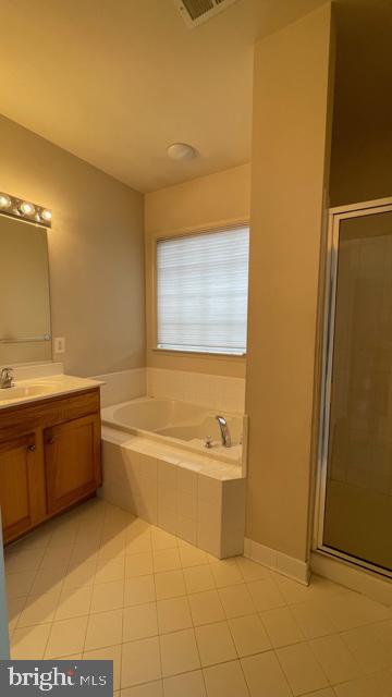 RETREAT AT FAIRWOOD TOWN - Residential Lease