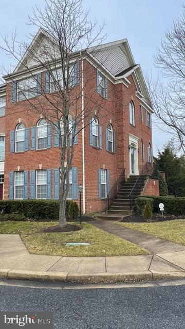 RETREAT AT FAIRWOOD TOWN - Residential Lease