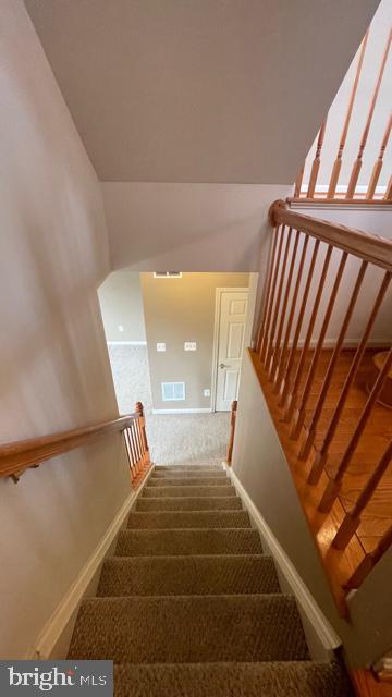 RETREAT AT FAIRWOOD TOWN - Residential Lease