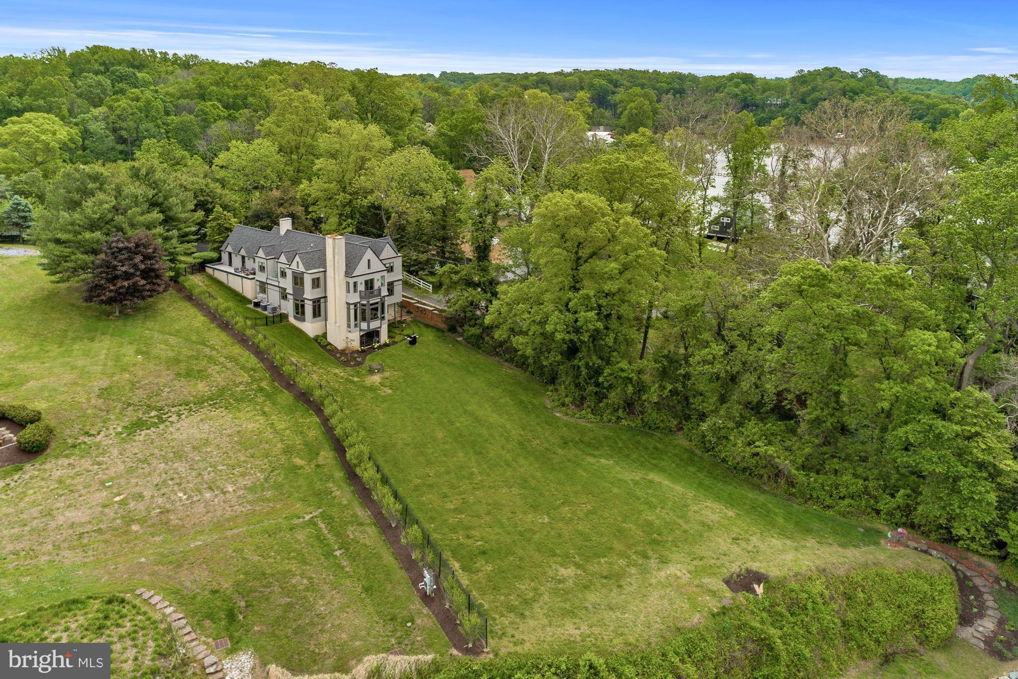 RUGBY HALL - Residential