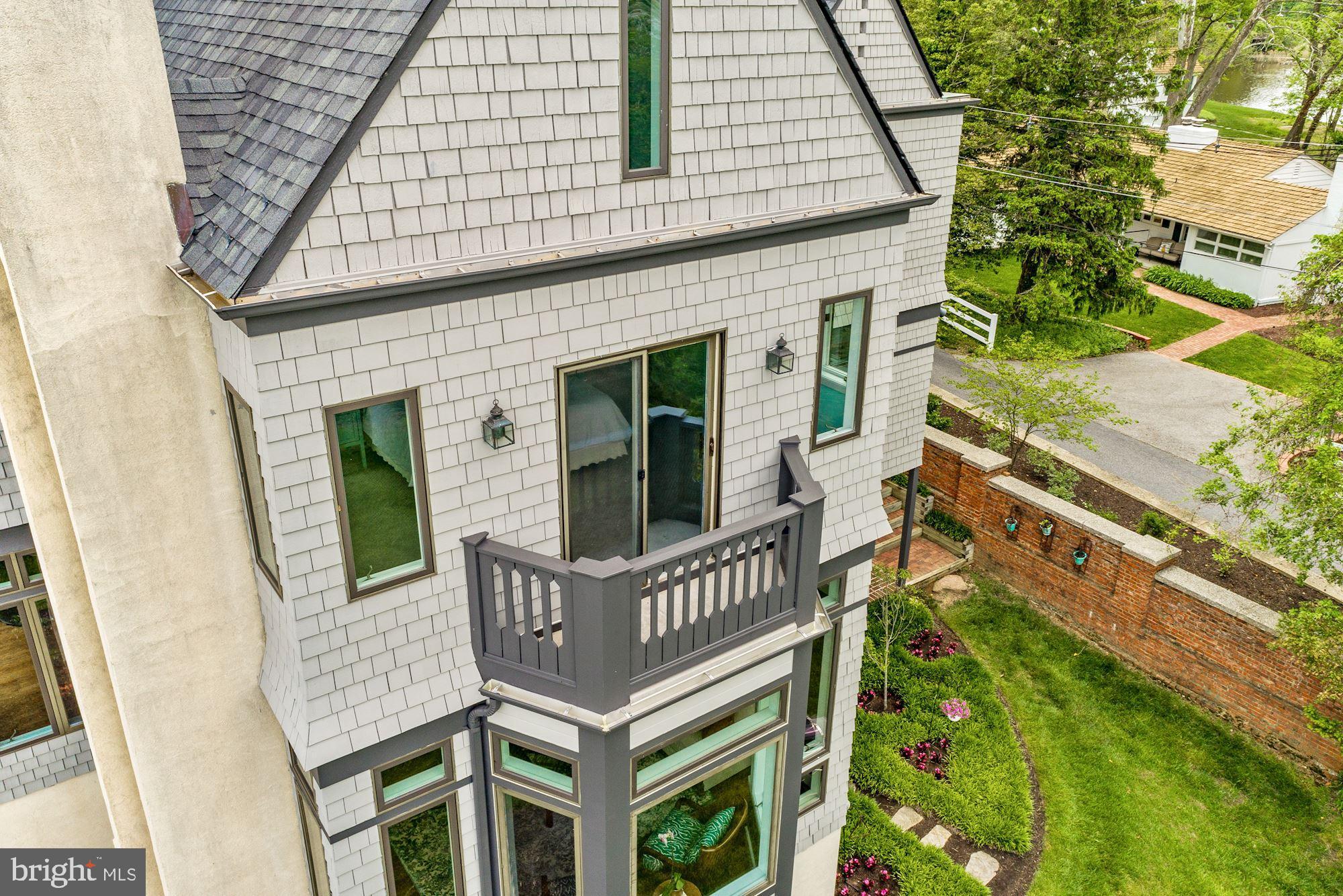 RUGBY HALL - Residential