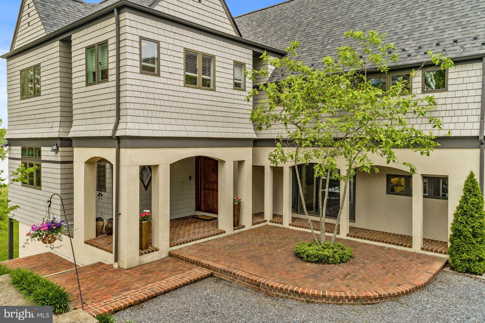 RUGBY HALL - Residential