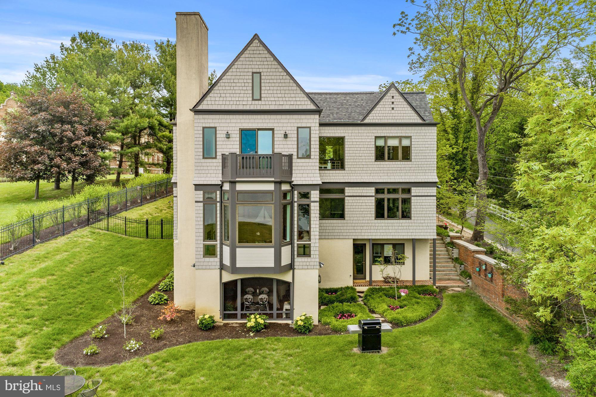 RUGBY HALL - Residential