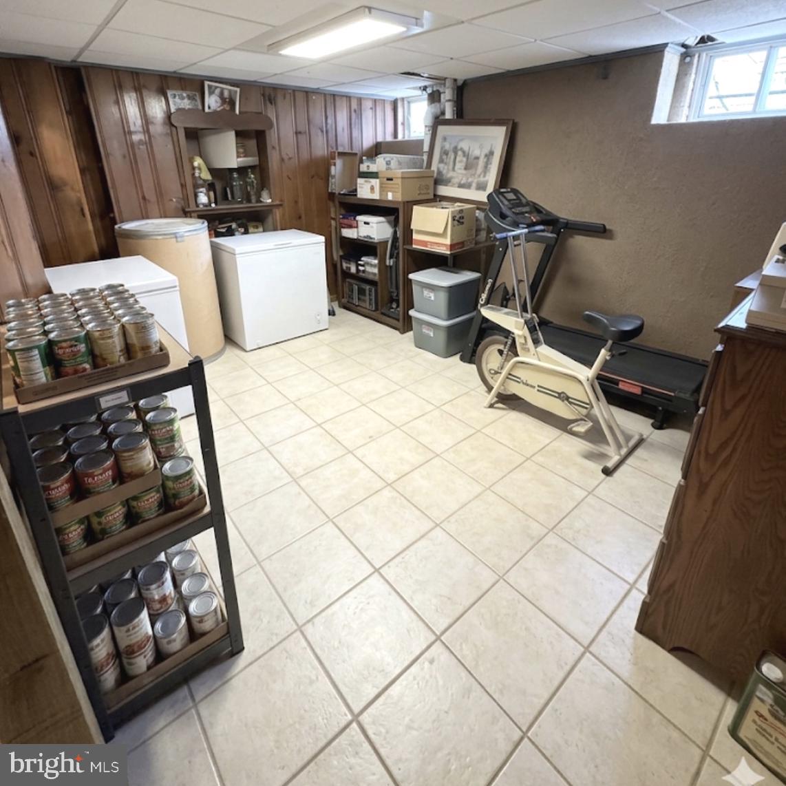 BEVERLY BOULEVARD - Residential