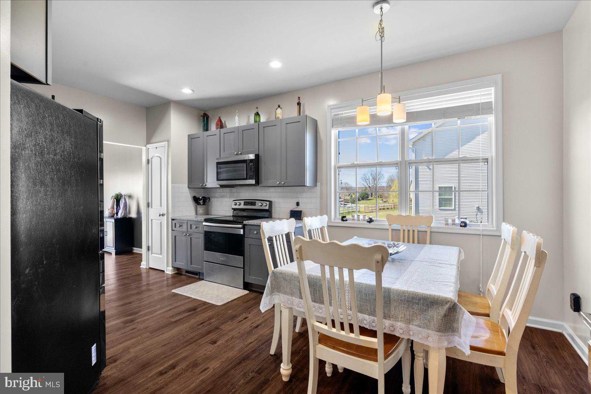 BRIDLE CREEK - Residential