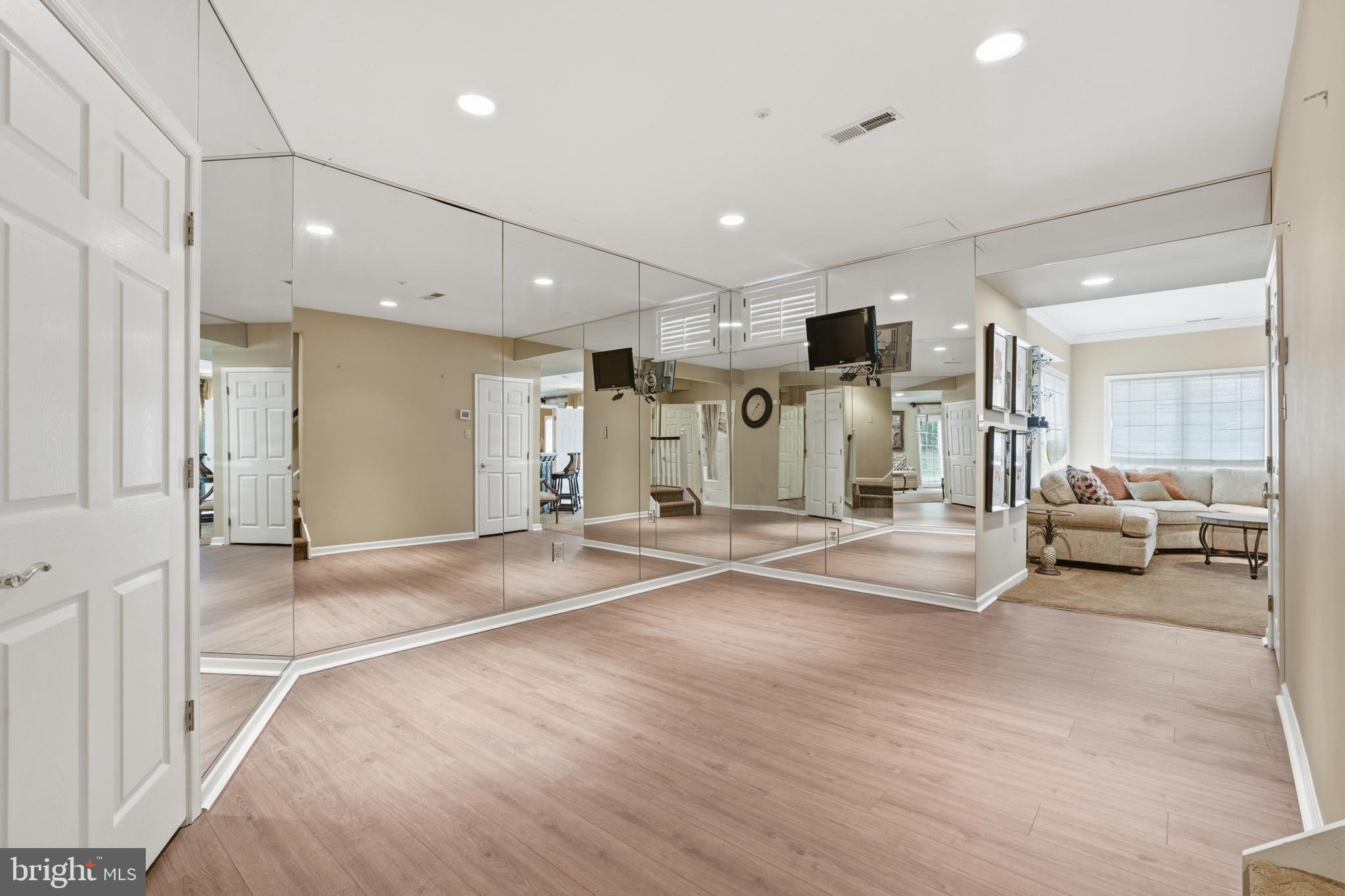 RESERVE@SPRINGTON - Residential