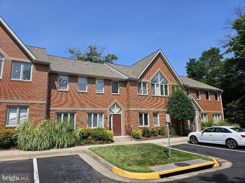 11094 MAIN STREET D103 FAIRFAX VA 22030