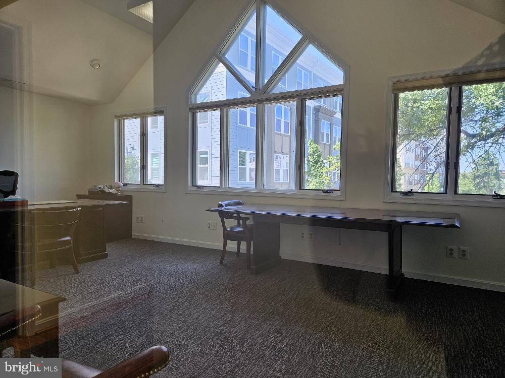 11094 MAIN STREET D103