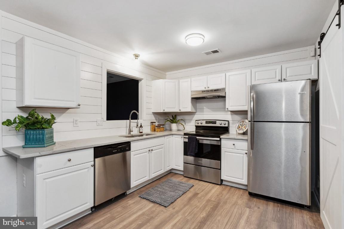 GERMANNA POINT - Residential Lease