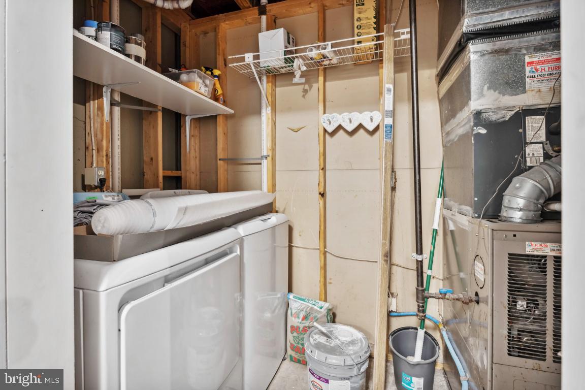 GERMANNA POINT - Residential Lease