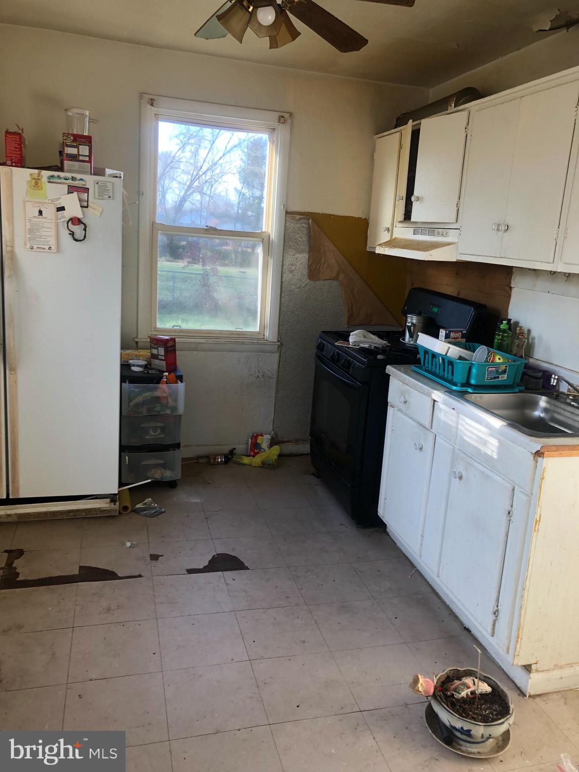 SWAN MEADOWS - Residential