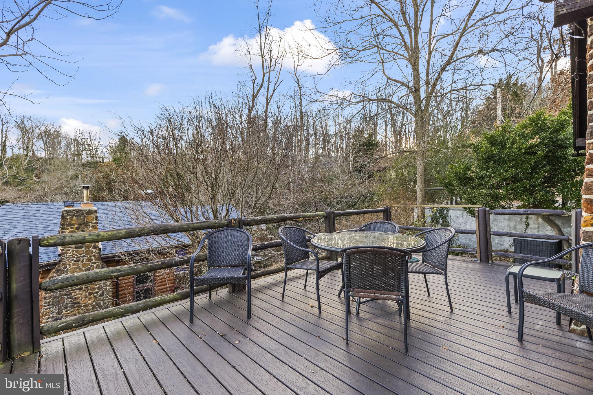 SCIENTISTS CLIFFS - Residential